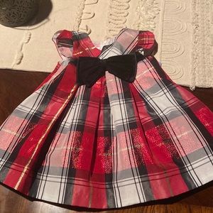 Size 6/9 Month Dress